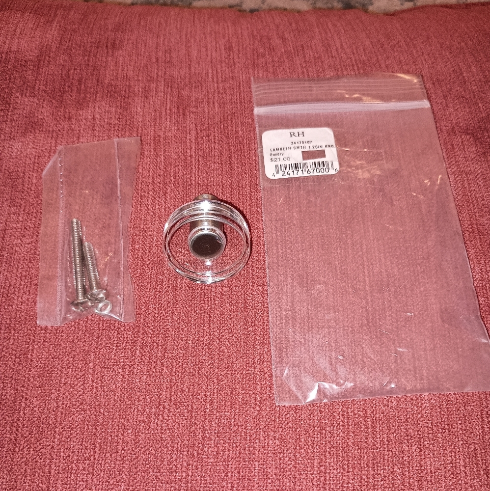 Restoration Hardware Lambeth Smooth Crystal 1.25 inch Knob NWT